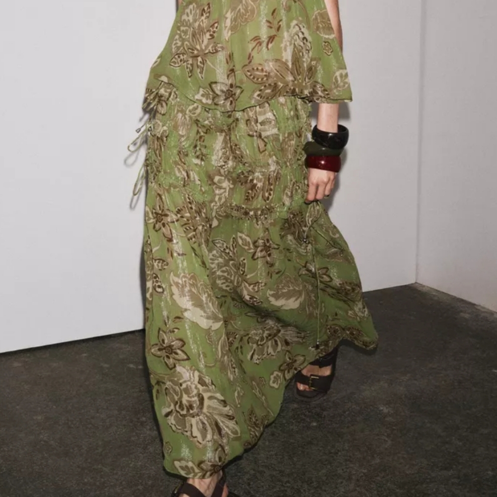 Zara Foral Green Midi Skirt - Picture 4 of 7